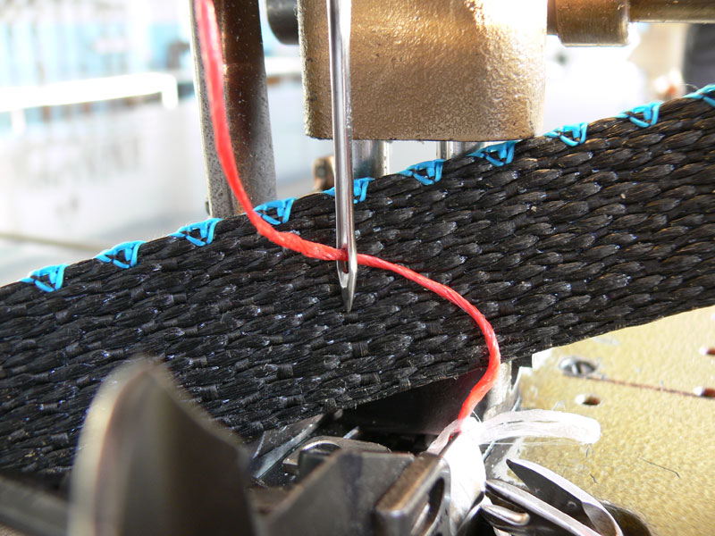 Polypropylene sewing threads